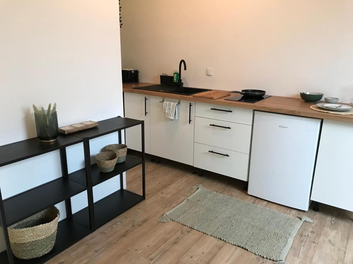 Chaleureux Studio Mansarde - Coeur De Ville De Sete Bagian luar foto