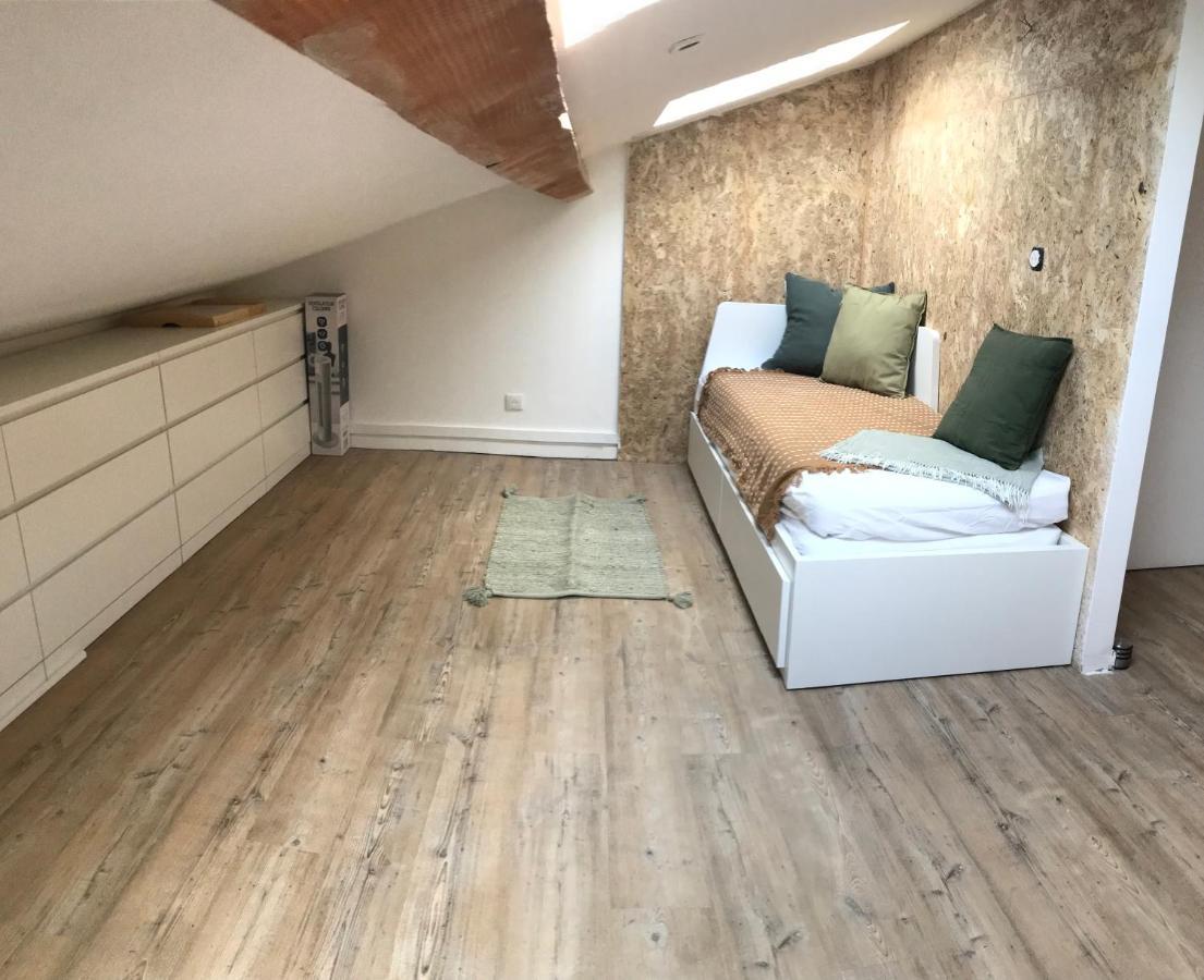 Chaleureux Studio Mansarde - Coeur De Ville De Sete Bagian luar foto
