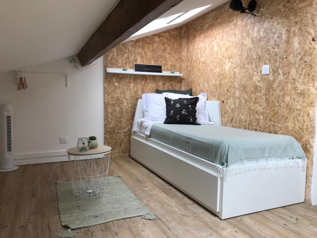 Chaleureux Studio Mansarde - Coeur De Ville De Sete Bagian luar foto